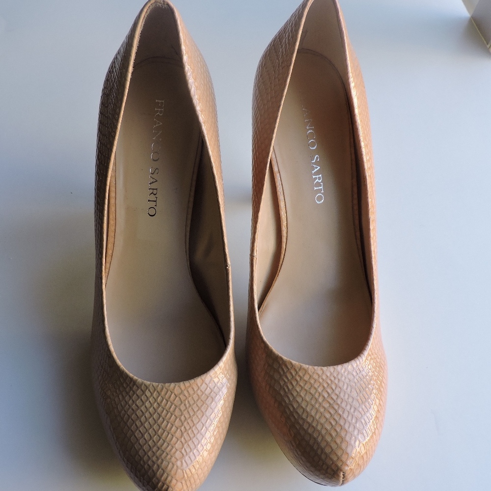 Franco Sarto Cicero Pump Patent Leather  US 11M